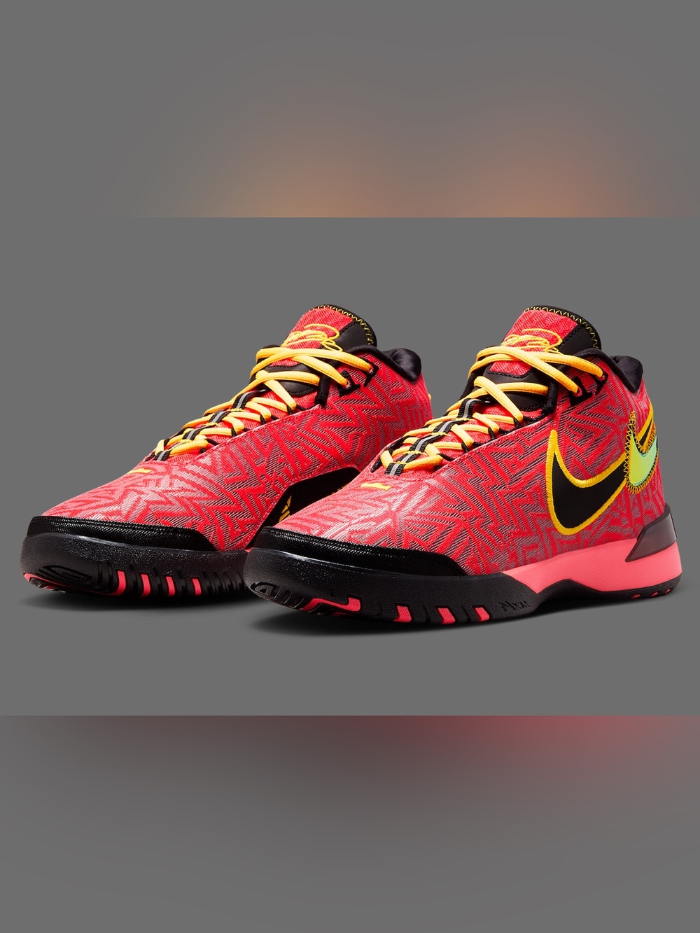 NWT NIKE LEBRON NXXT GENISUS “BRIGHT CRIMSON”